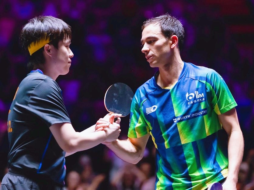 山东泰山,滄州雄獅,费莱尼头球,开云足球,足球比赛资讯,足球赛事平台,足球赛程信息,足球赛事动态