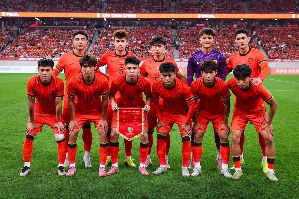 曼城击败热,刺跃居英超,四强,开云足球,足球比赛资讯,足球赛事平台,足球赛程信息,足球赛事动态